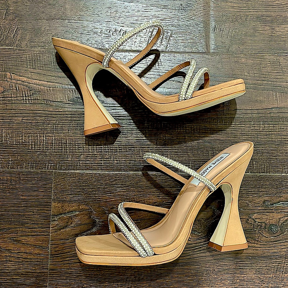 NIB Steve Madden camel nubuck glass crystal stones strappy heeled mule 8 BNIB
